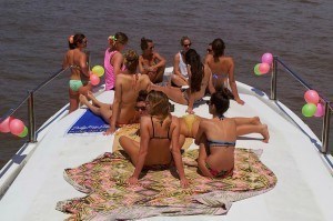 alquiler de barcos - barcos para grupos grandes de mas de 12